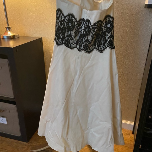 Great event dress. White House Black Market. Just steam to get wrinkles out. - Picture 3 of 4